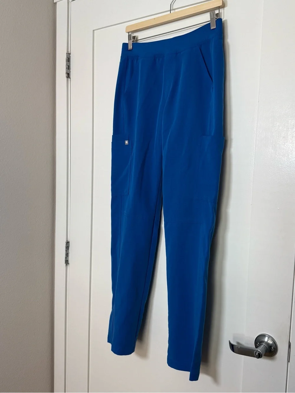 Figs Axim Cargo Scrubs Pants Mens Sz S Royal Blue Medical Doctor PO1657